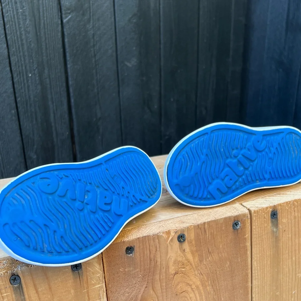 Native Shoes C8 Blue - Picture 2 of 3